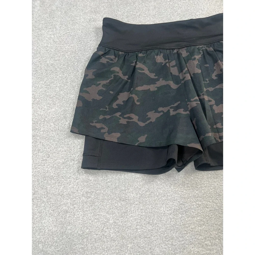 SPANX Get Moving 2-in-1 Athletic‎ Shorts Black Camo Compression Liner Womens M